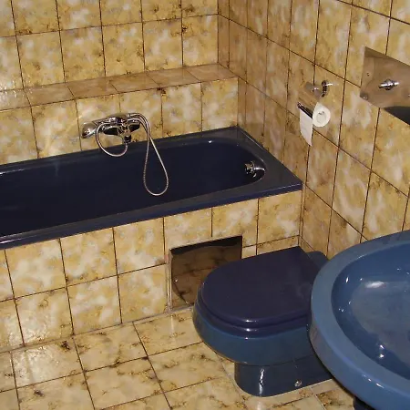 Апартаменты Appartementhaus Hochkoenig 1- Schneeberg